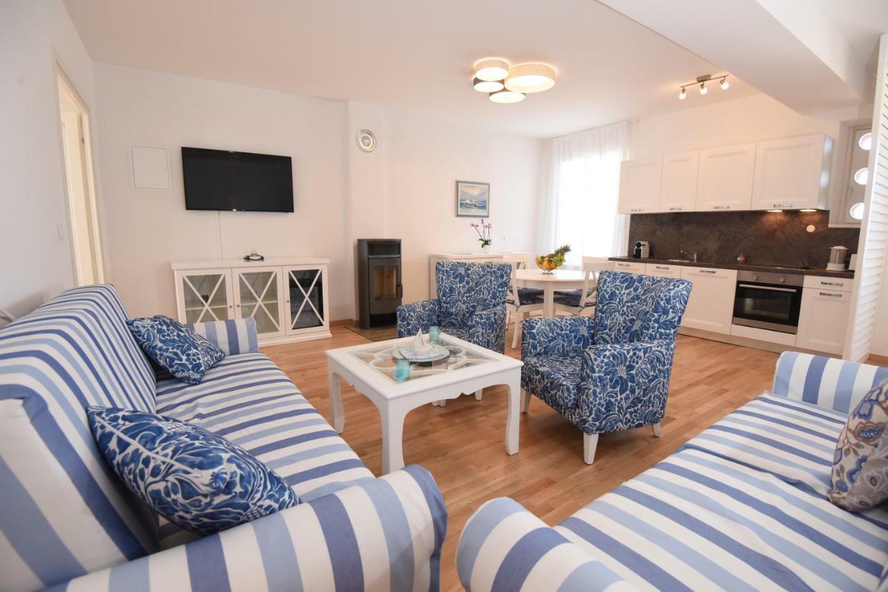 Puntamika Laterna Appartement Zadar Buitenkant foto